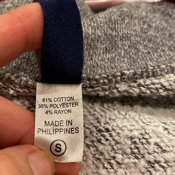 Vintage University of Iowa Hawkeyes gray zip up Gear sweatshirt women’s small - Picture 5 of 7